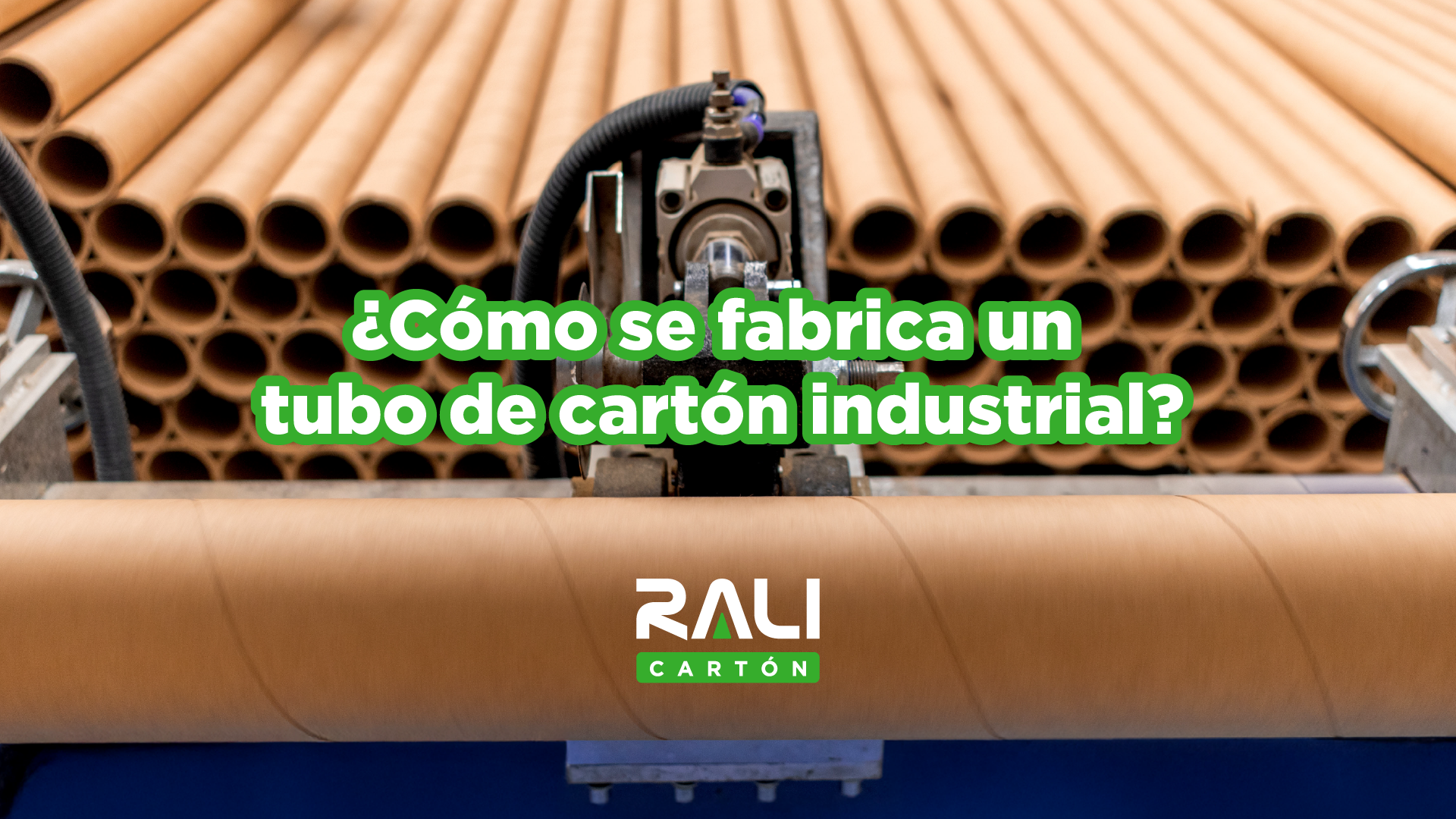 Lee más sobre el artículo ¿Cómo se fabrica un tubo de cartón industrial?